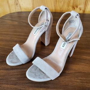 Steve Madden Carrson Heel Taupe